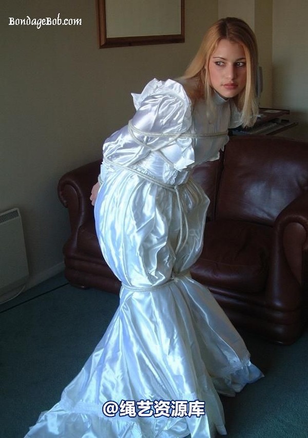 bondagebob - Linda Murray The wedding day 1 第 25 张图片