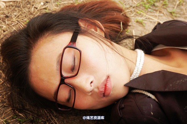 mj影视 - 倾心罪恶红唇3 第 111 张图片