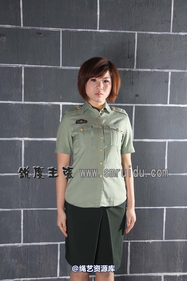 锐度主张 - 军服五花绑模特：瑶瑶 第 34 张图片