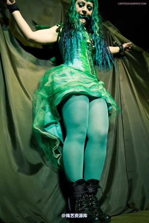 limitedaudience - 2012 raevan green fairy captured 第 7 张图片