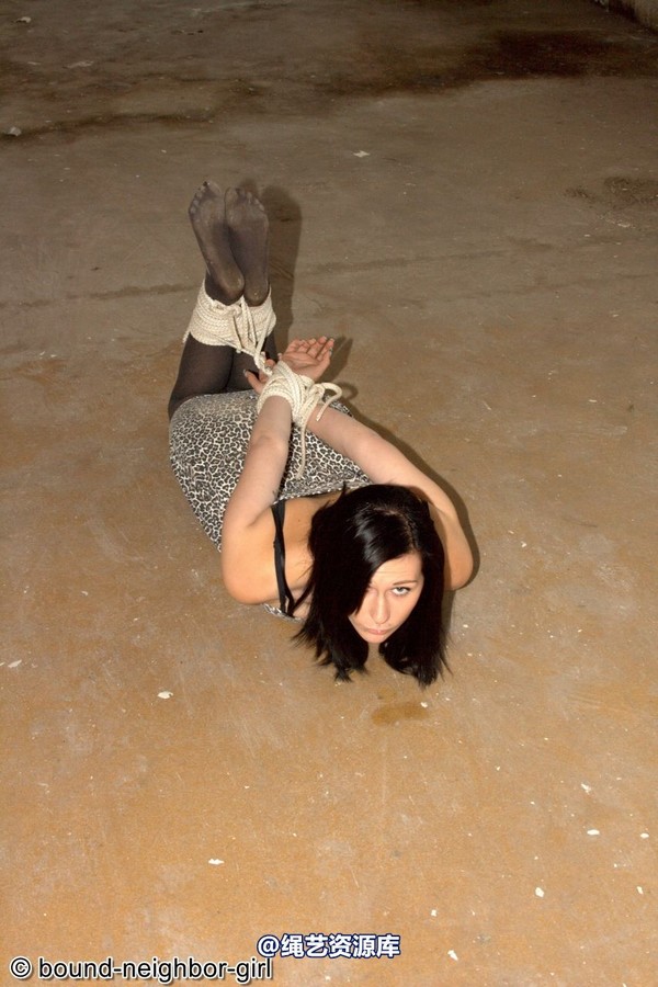 bound-neighbor-girl - Angel - Tied up in the ruins 5 第 27 张图片