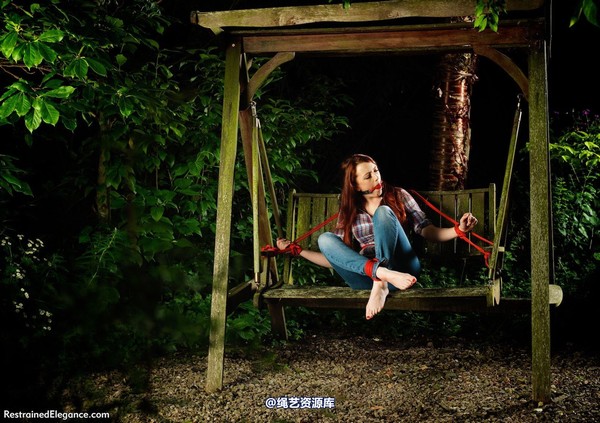 restrainedelegance - Plucky Girl Detective 第 24 张图片