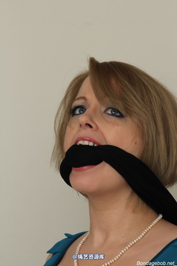 bondagebob - Temptress Kate Pantyhose gag 第 35 张图片