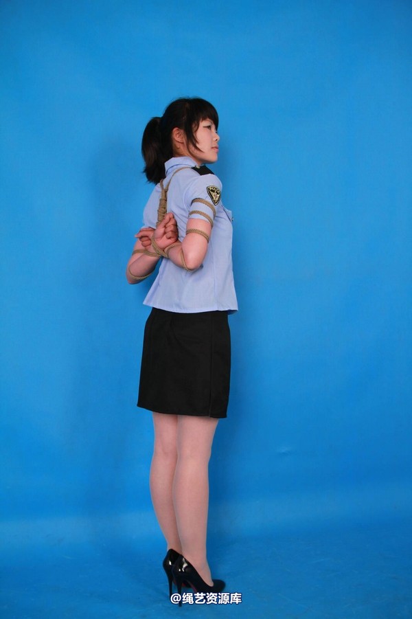 胜景山庄 - 014-娜娜制服 第 23 张图片