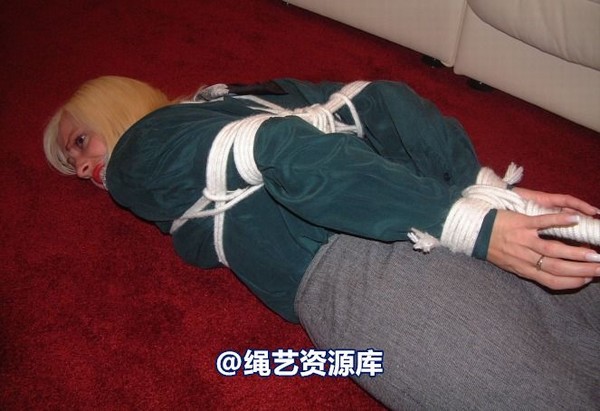 bondagebob - Angelica Vamp Secretary 4 第 16 张图片