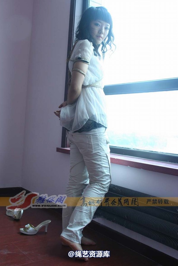 雅俗阁 - 20071206雅绪冷艳休闲装 第 40 张图片