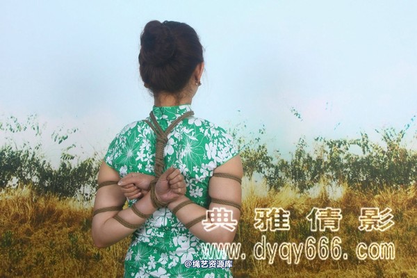 典雅倩影 - 348-燕燕野外捆绑 第 60 张图片
