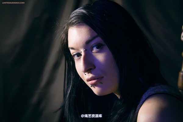 limitedaudience - 2013 stacey von tied on throne 2 第 19 张图片