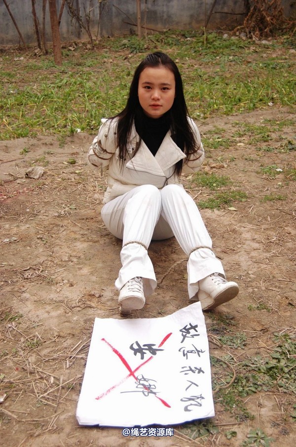 mj影视 - 安娜刑场2013-04-13 第 285 张图片