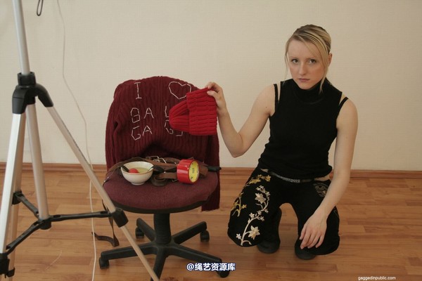 gaggedinpublic - gip002 第 51 张图片