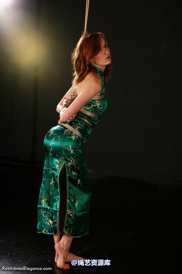 restrainedelegance - Green And Gold Part One 第 52 张图片