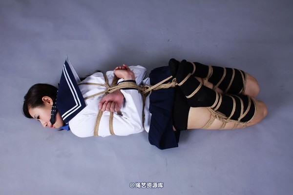 神艺缘 - 259-女学生被绑架 第 36 张图片