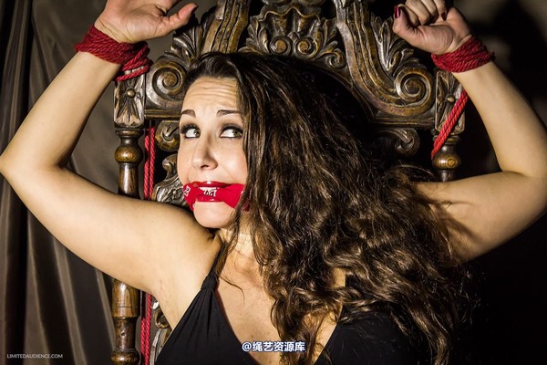 limitedaudience - 2014 jewell marceau wait here a while 第 17 张图片