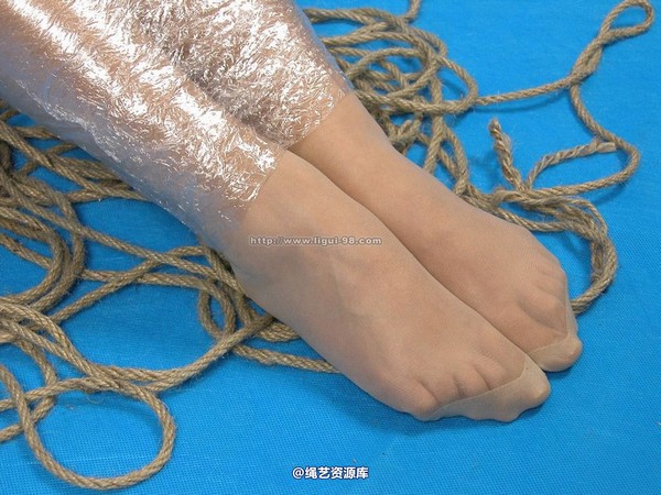 丽柜美束 - 2004-1-29 第 5 张图片