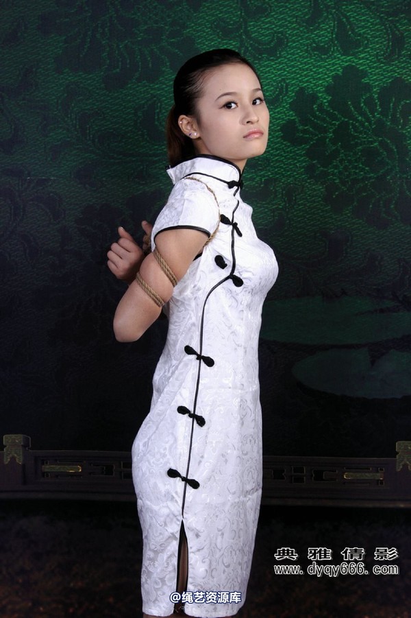 典雅倩影 - 012-典雅倩影美女丽莎旗袍 第 35 张图片
