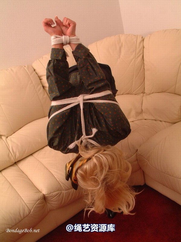 bondagebob - Katarina Jeager blouse 第 78 张图片