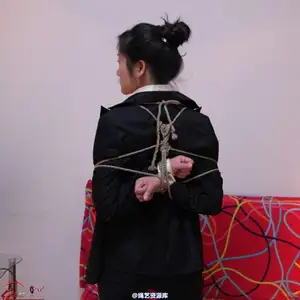 红豆的天空 - 会员水域约拍作品分享 黑西装 相册封面，共 41 张图片