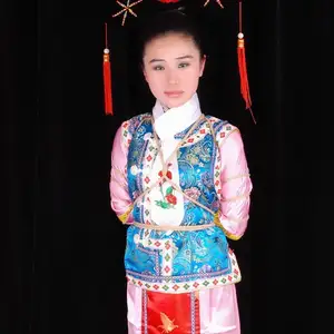 神艺缘 - 016-馨媛--格格吉祥 相册封面，共 18 张图片