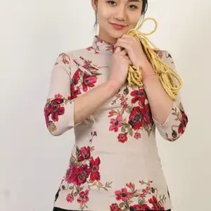 典雅倩影 - 693-晓晓预览图二八 相册封面，共 68 张图片