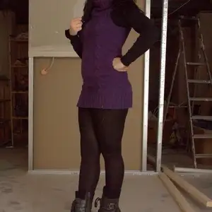 bound-neighbor-girl - Nina B - Tied up on the Construction 1 相册封面，共 43 张图片