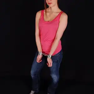 girlsincuffs - gic289 相册封面，共 106 张图片