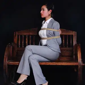 神艺缘 - 223-OL女郎 相册封面，共 61 张图片