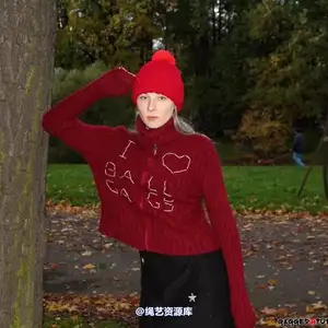 gaggedinpublic - gip498 相册封面，共 54 张图片