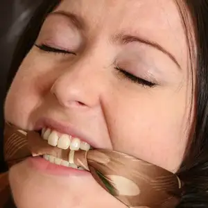 bondagebob - Jessica Well tied 相册封面，共 43 张图片