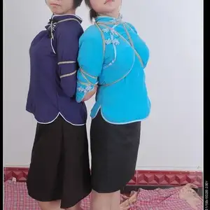 唯美之家 - 09-7-12嘟嘟和艺霖3 相册封面，共 74 张图片