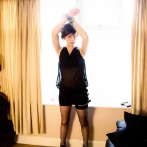 limitedaudience - 2009 ellie west shackled by the window 2 相册封面，共 31 张图片