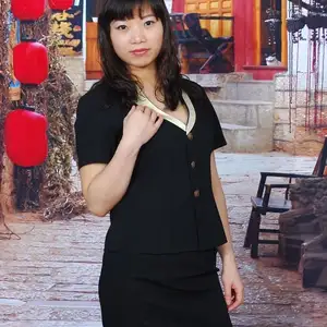 唯美之家 - 小芸职业装 相册封面，共 120 张图片