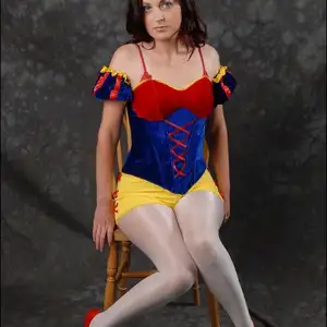 simplytied - Snow white Jinx 相册封面，共 40 张图片