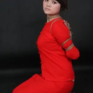 胜景山庄 - 067-红衣女 相册封面，共 50 张图片