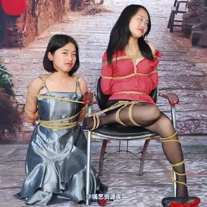 唯美之家 - 小艺和小轩2 相册封面，共 82 张图片
