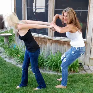boundhotties - BROOKE & CRYSTAL 2 相册封面，共 39 张图片