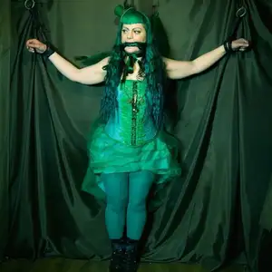 limitedaudience - 2012 raevan green fairy captured 2 相册封面，共 30 张图片