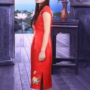 典雅倩影 - 001-典雅美女欣妍 相册封面，共 99 张图片