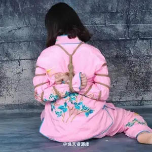 唯美之家 - VIP28 相册封面，共 72 张图片