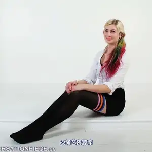 conversationpiece - Naomi-2014-07-12 相册封面，共 33 张图片