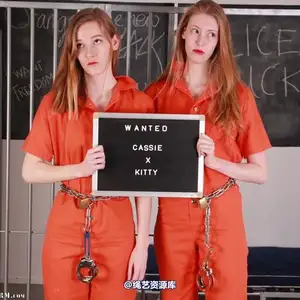 cuffedinuniform - ciu423 相册封面，共 81 张图片