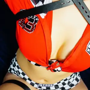 dk13美束馆 - 9.16-小仙儿赛车女郎-C120P 相册封面，共 120 张图片