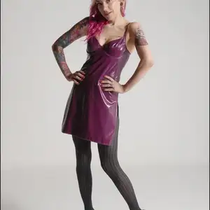 simplytied - Purple PVC 相册封面，共 50 张图片