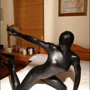 simplytied - Zentai tied 相册封面，共 35 张图片