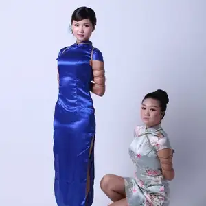 胜景山庄 - 298-旗袍姐妹花 相册封面，共 42 张图片