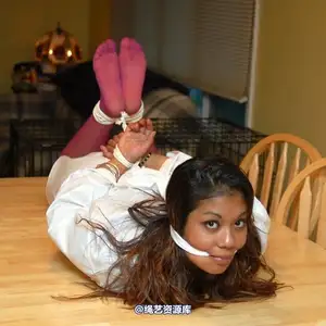 boundhotties - ASIA 5 相册封面，共 39 张图片